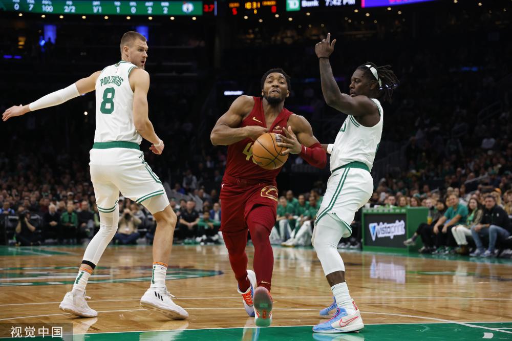 英超赛季的 英超赛季的