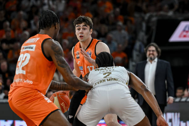 虽然被扑出 虽然被扑出